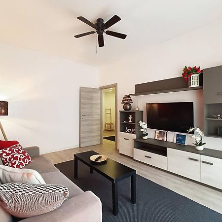 Genova Center Apartment - San Martino Eksteriør bilde