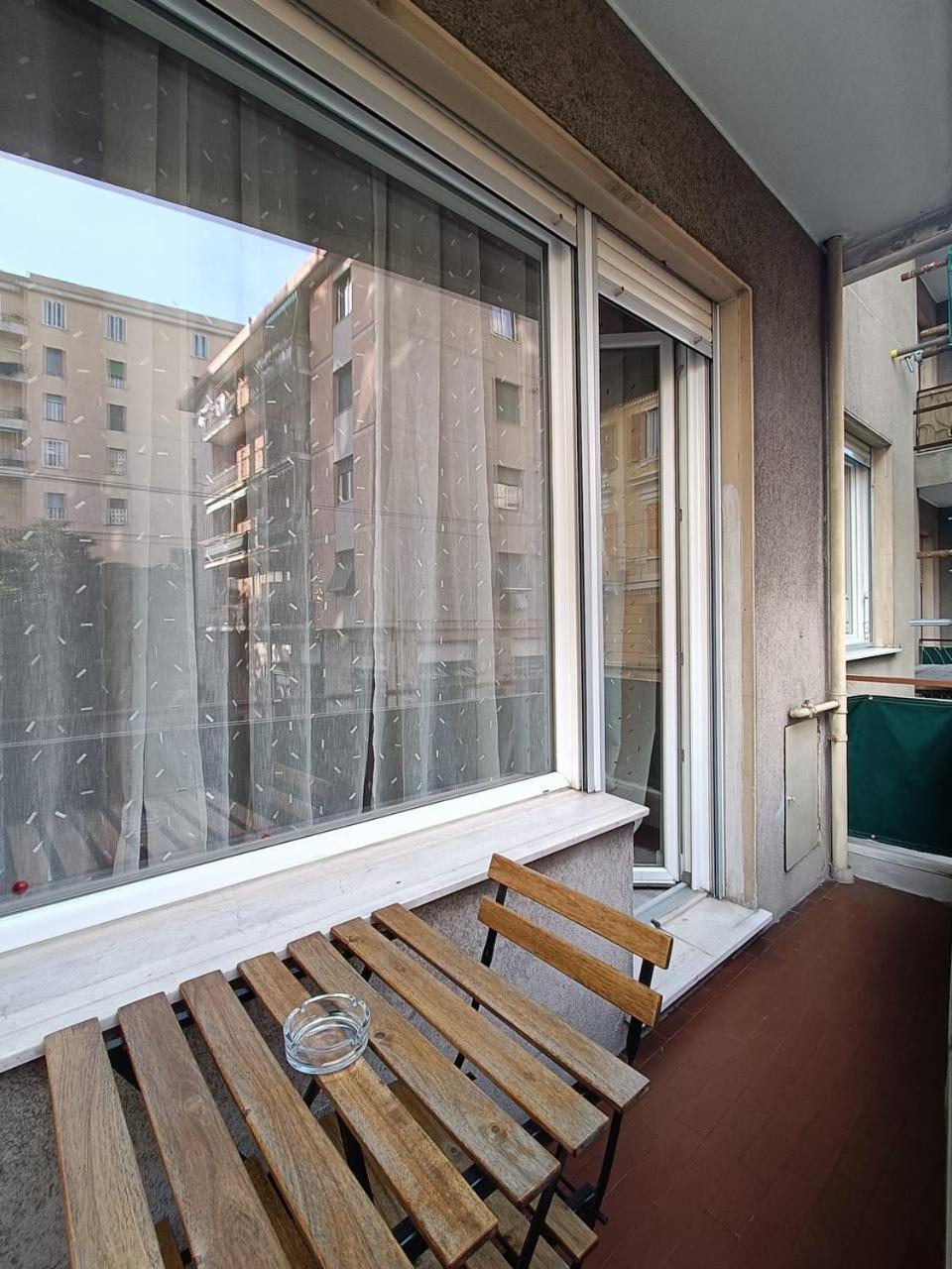 Genova Center Apartment - San Martino Eksteriør bilde